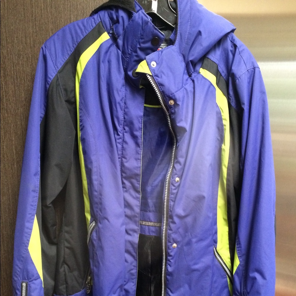 Rain/snow jacket zip up